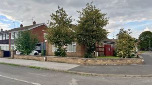 Photo 2- click for photo gallery